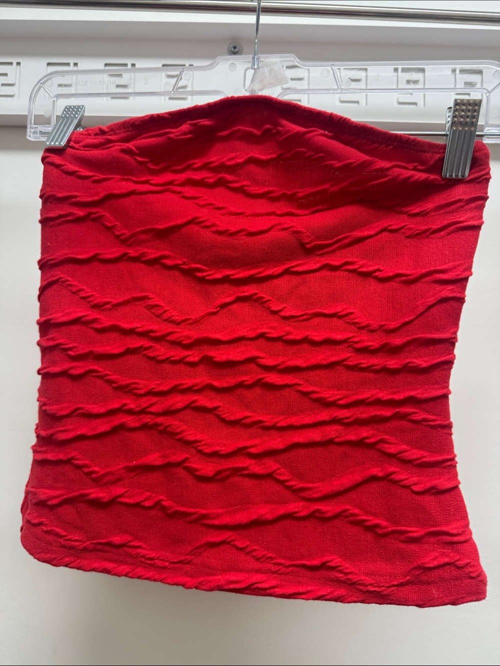 SPECIAL 2-pack SHEIN Red and black Textured Tube tops SMALL